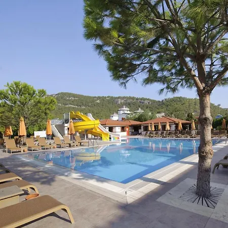 Akka Alinda Resort 5*