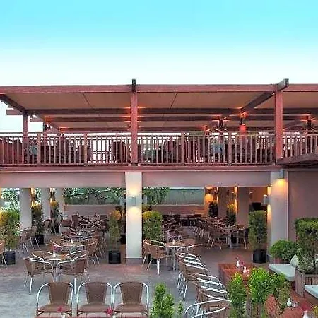 Feriested Akka Alinda 5*