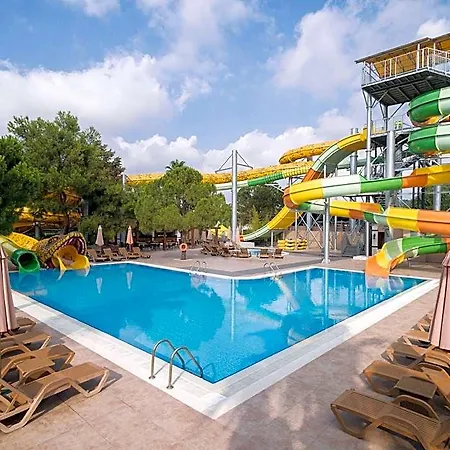 Resort Akka Alinda 5*