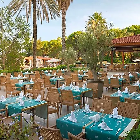 Akka Alinda Kemer