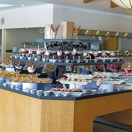 Akka Alinda Kemer