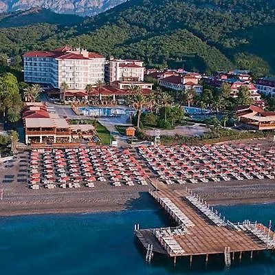 Akka Alinda Kemer