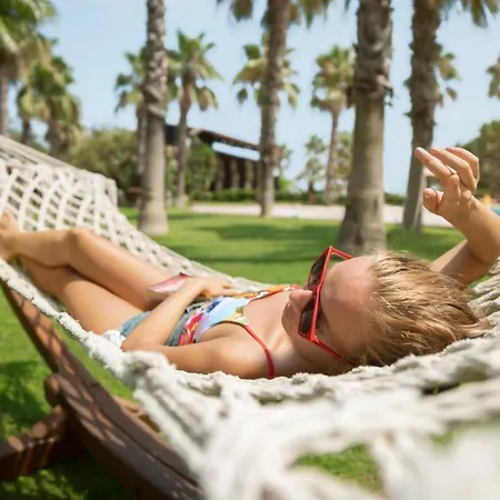 度假村 Akka Alinda 5*