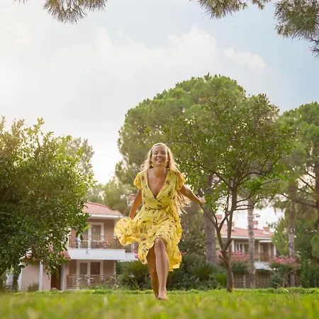 度假村 Akka Alinda 5*