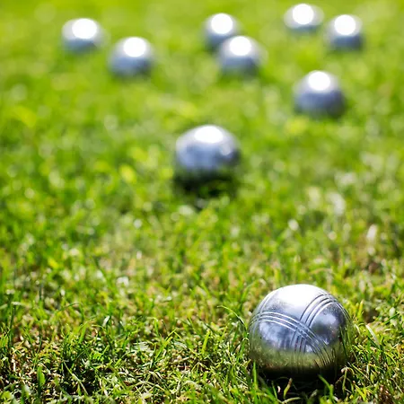 Akka Alinda 凯梅尔