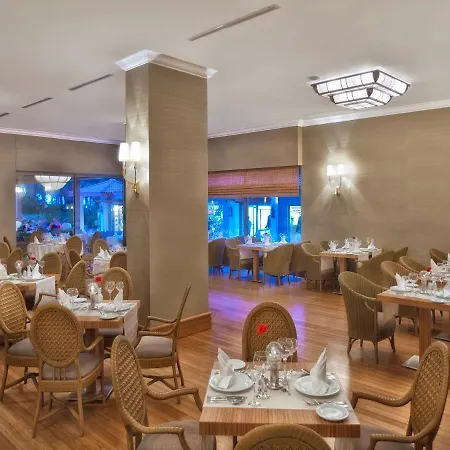 Akka Alinda Semesteranläggning (resort)